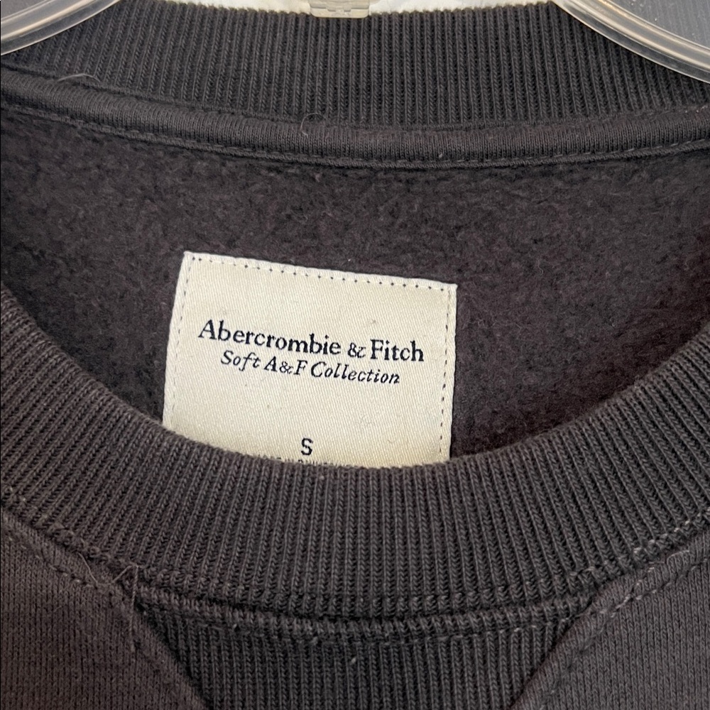 Abercrombie & Fitch Tailgate Sunday Crew Charcoal White Graphic Size Small - Picture 5 of 10